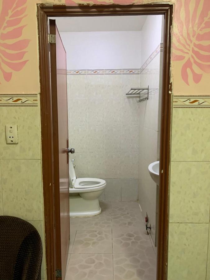 Minh Tuan Hotel Thành Pho Ho Chí Minh Esterno foto