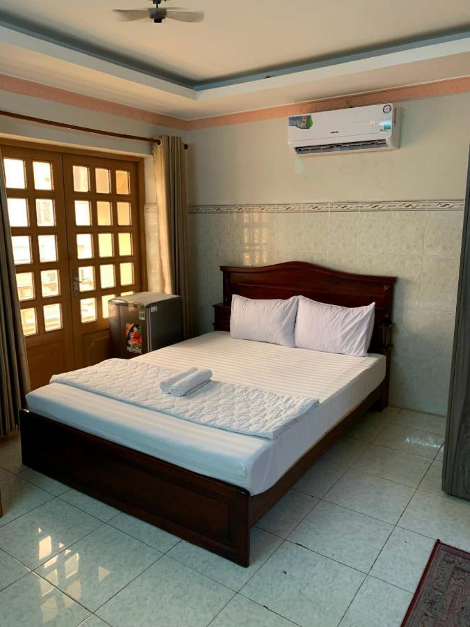 Minh Tuan Hotel Thành Pho Ho Chí Minh Esterno foto