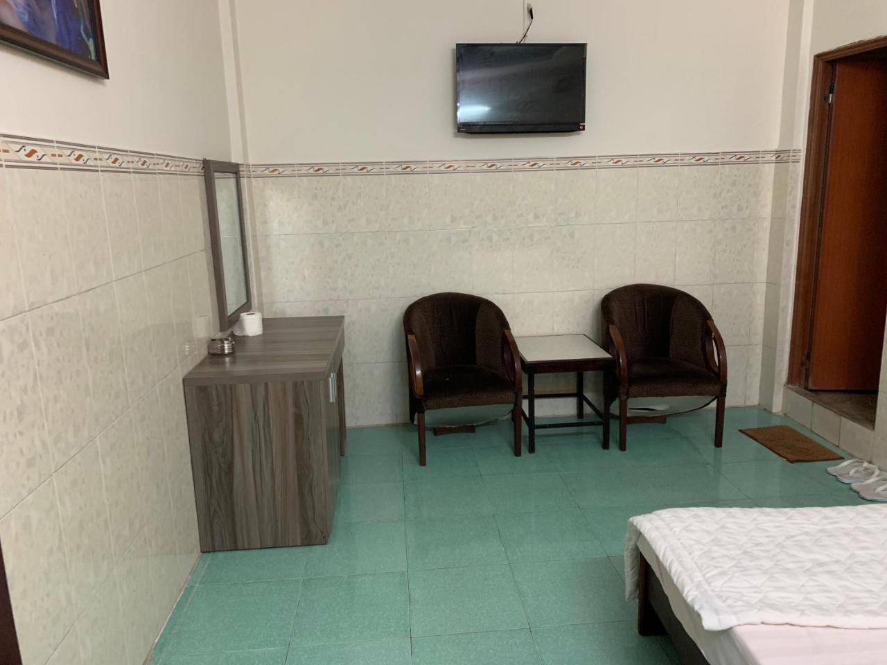 Minh Tuan Hotel Thành Pho Ho Chí Minh Esterno foto